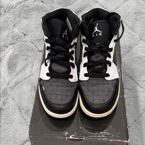 Air Jordan 1 (GS)